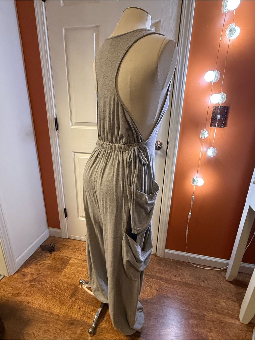 NWT Free People Relaxed Scoop Neck Sleeveless Maxi Jumpsuit Dress in Light Gray - Picture 2 of 2